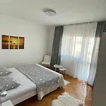 Mag * يزيرا